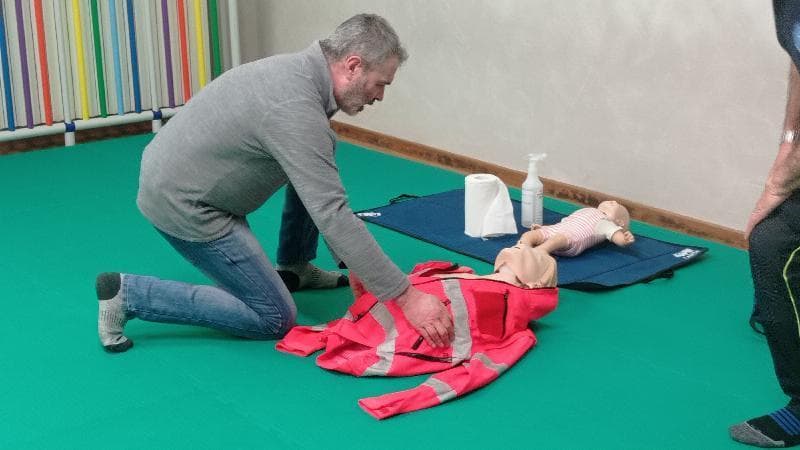 Corso DAE 2024 - Foto 9