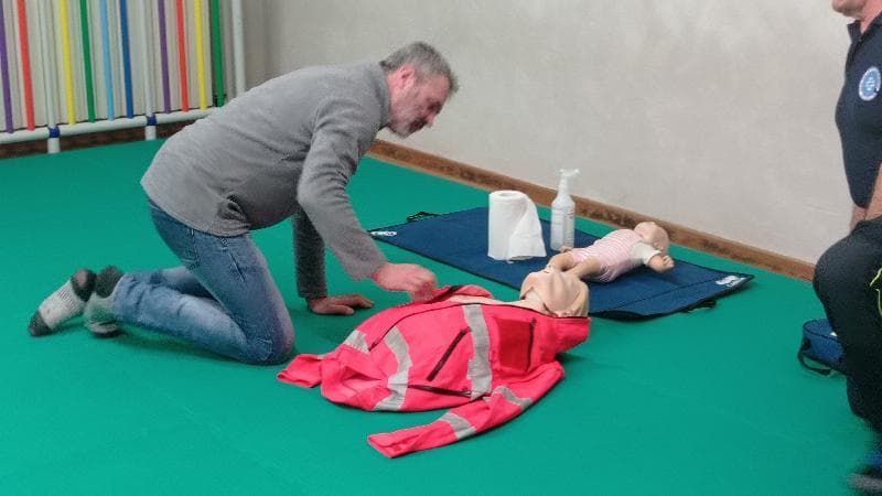 Corso DAE 2024 - Foto 10